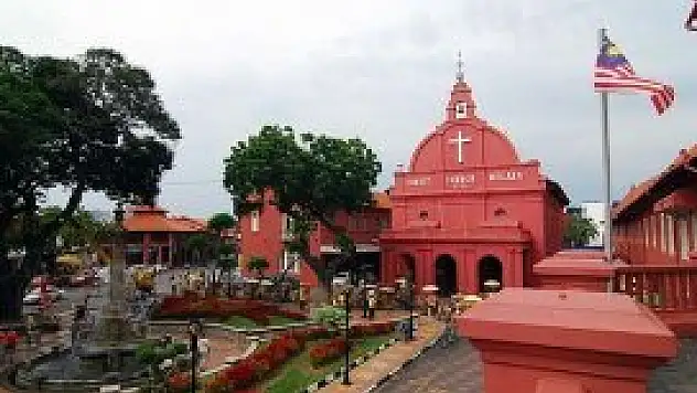 Malezya'da gayrımüslimlere 'Allah' kelimesi yasak