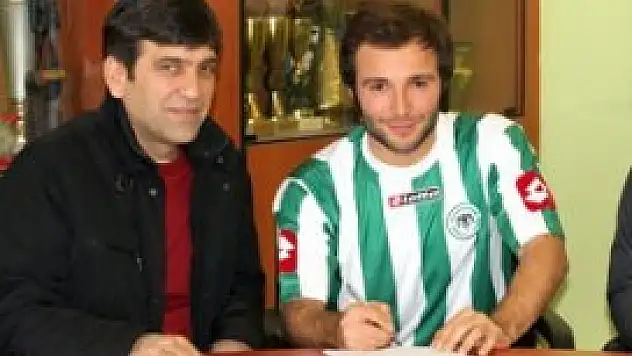 Torku Konyaspor ilk transferini yaptı