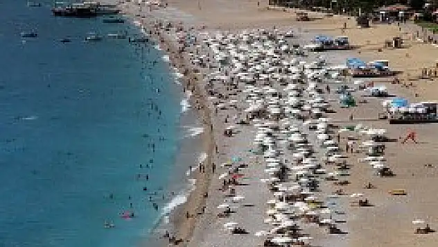 Turizm bu yıl da Türkiye'nin yüzünü güldürdü