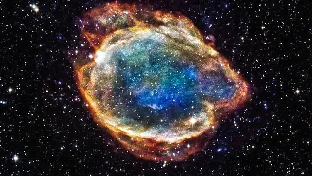 Süpernova sanılan ışık, devasa kara deliğin parçaladığı yıldızmış