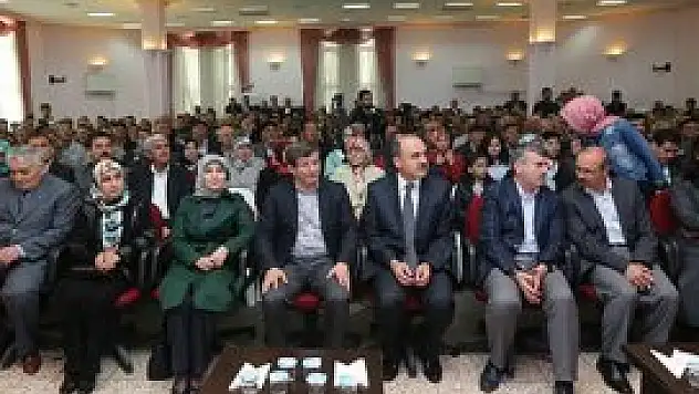 Dışişleri Bakanı Davutoğlu, Konya'da