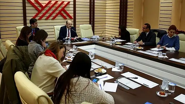 YÖK'ten maaş gibi burs