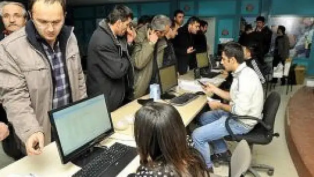 Memurun gözü enflasyonda