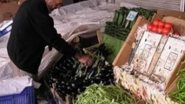 Sebze fiyatları uçtu