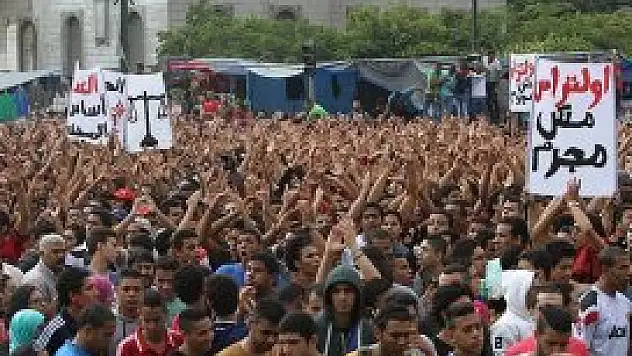 Taraftarlar arkadaşları için yürüdü!