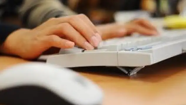 'F' klavye zorunlu standart kabul edilmeli