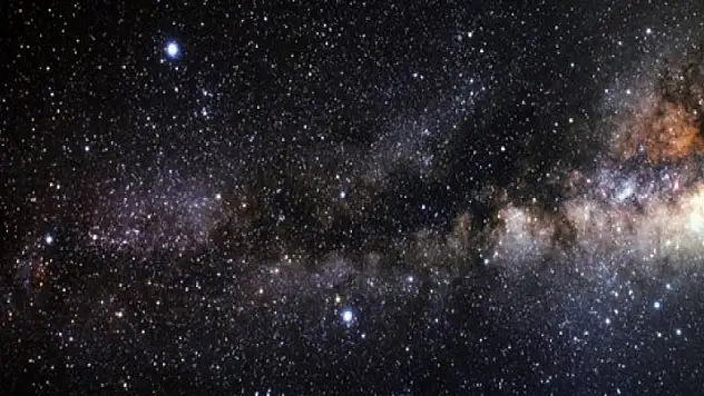 Samanyolu yakınında süper galaksi kümesi keşfedildi