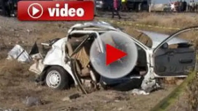 Düğün konvoyuna tır çarptı: 5 ölü