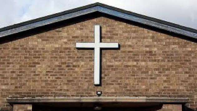 İngiltere'de Müslümanlar kilise satın aldı