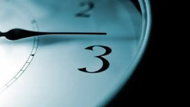 Yaz saati uygulaması sona eriyor