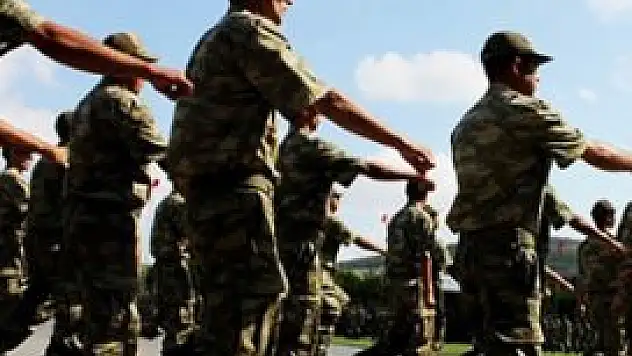 Üniversite mezunlarına askerlik şoku!