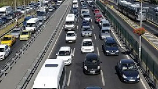 Trafikteki araç sayısı 17,6 milyonu geçti