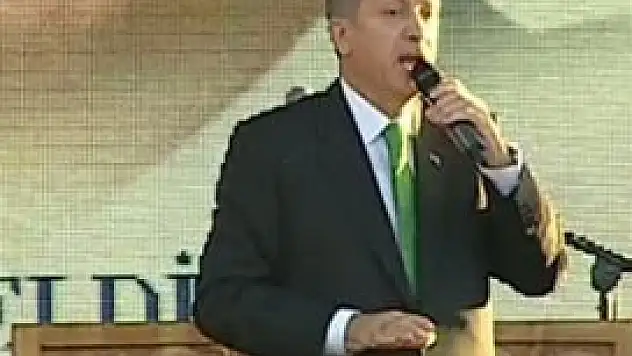 Başbakan Kosova'da halka hitap etti