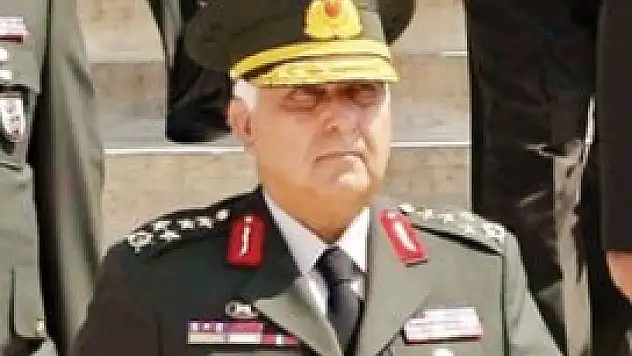 Komutanlar da TV'den öğrendi