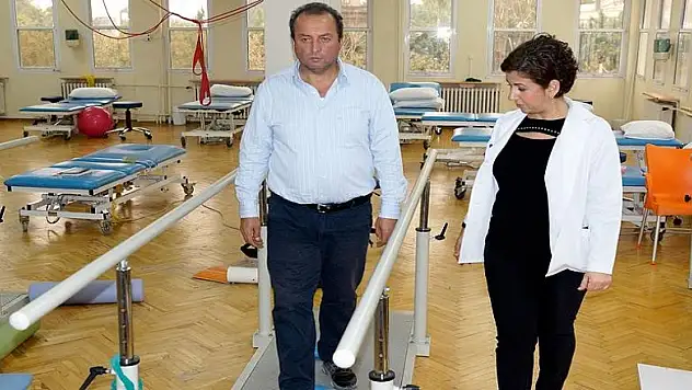 Şifalı su ve modern tıpla hastaları 'ayağa kaldırıyorlar'