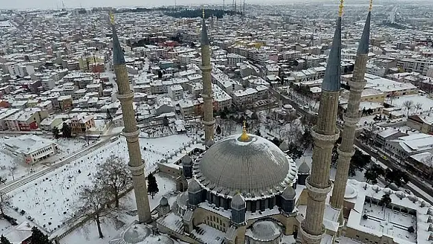 Selimiye Camisi'ni 2016'da 1,5 milyon kişi ziyaret etti