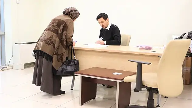 Karatay'dan asker ailelerine maaş