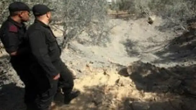 İsrail Gazze'yi füzelerle vurdu!