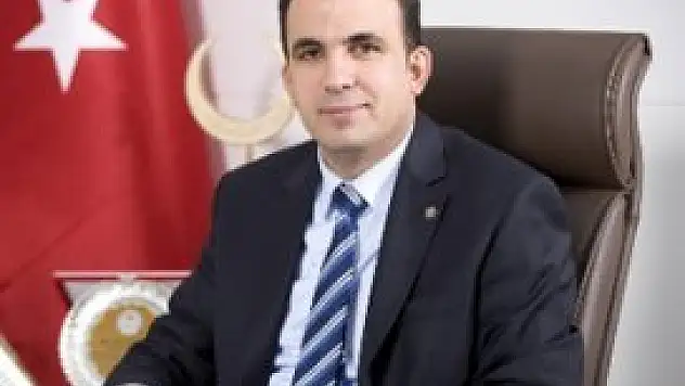 '90.yılı gururla kutluyoruz'