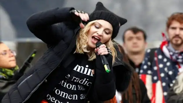Madonna'nın başı belada!
