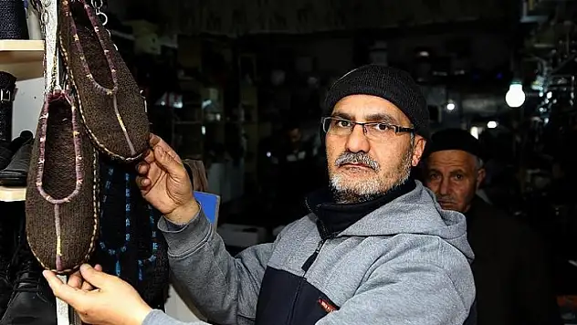 'Reşik' Mecit ustanın elinde yeniden hayat buluyor