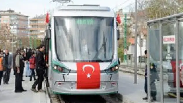 İşte Konyalı'nın yeni tramvayı...