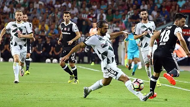 Beşiktaş son 10 maçta 3 kez kazanabildi