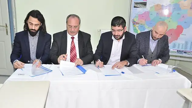 Karatay'da imzalar atıldı