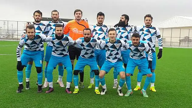 Altınekinspor, Emirgazi Belediyespor ile yenişemedi: 1-1