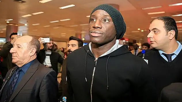 Konyaspor'a Demba Ba mı gelecek?