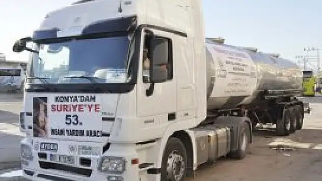 Konya'dan Suriye'ye 25 tonluk su tankeri gönderildi