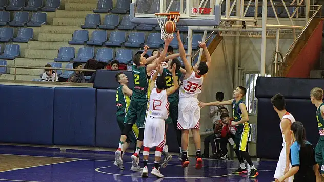 U-16 Millilerimiz Konya'yı sevdi