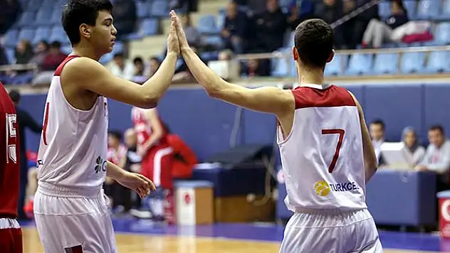 U-16 Milliler doludizgin