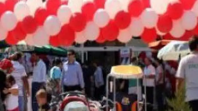 'Çarşı Yaka Alışveriş Merkezi' hizmete açıldı