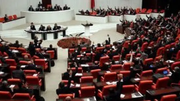 Meclis'te temsil edilen parti sayısı 5'e çıktı