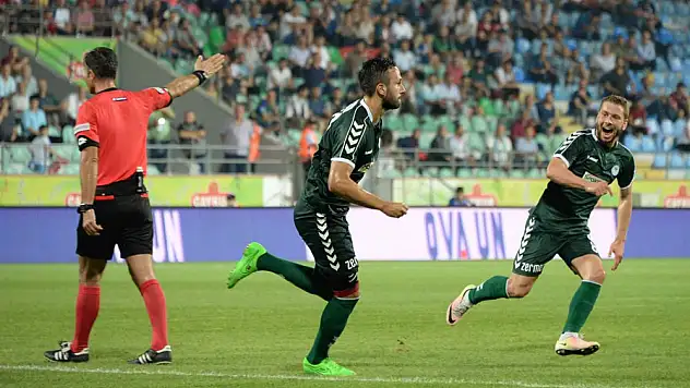 Vukovic, Mehmet Uslu'yu ıslıklayanları eleştirdi