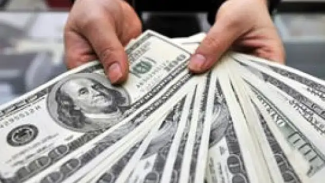 Dolar 2 liranın üzerinde