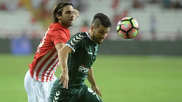 Konyaspor'da 4, Antalyaspor'da 2 isim sınırda