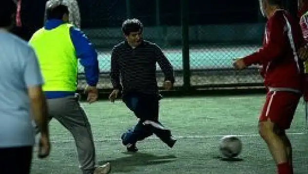 Davutoğlu ve takımı tat vermedi!