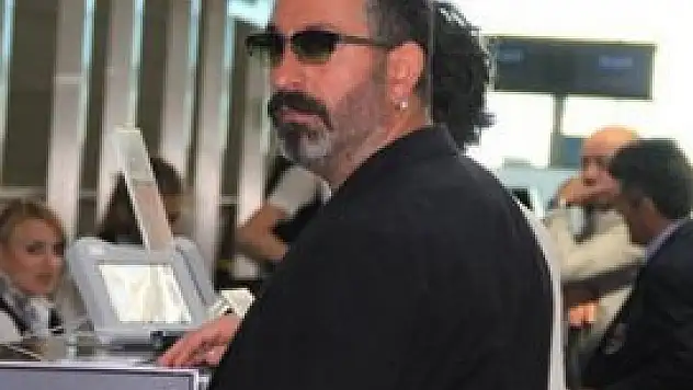 Türkiye'de ilk olacak! Cem Yılmaz ile...