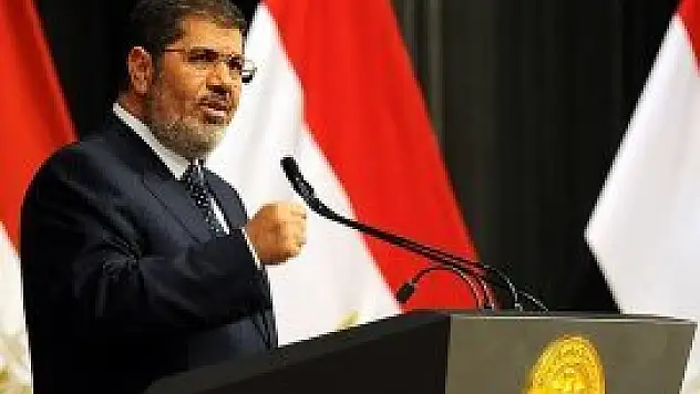 Mursi yarın hakim karşısına çıkacak