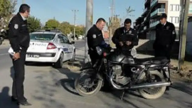 Polisler şaştı kaldı