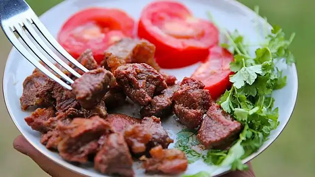 Düzenli oruç perhizi yaşlanma etkilerini yavaşlatıyor