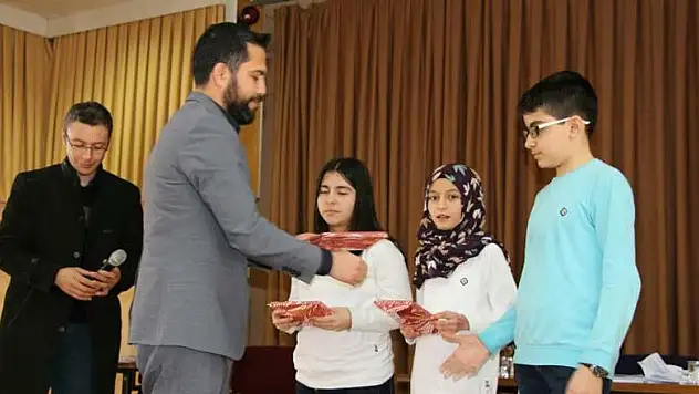Seydişehir'de 'Haydi Bil Bakalım' yarışmasının grup elemeleri yapıldı