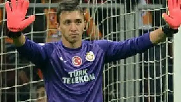 Muslera ve Sneijder için flaş karar!