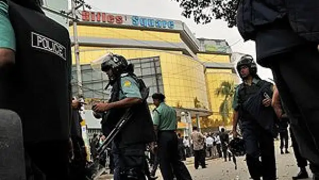 Bangladeş mahkemesinden 152 idam kararı