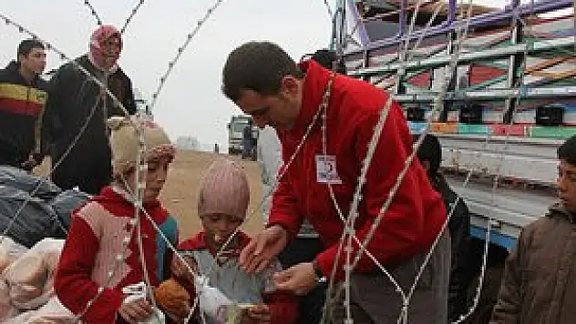 Suriye'nin yüzde 40'ı yardıma muhtaç