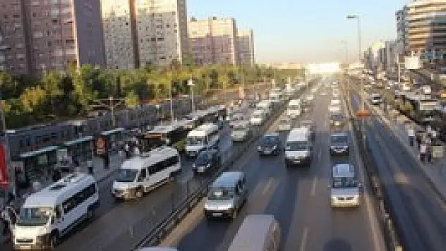 Dünyanın en yoğun ikinci trafiği İstanbul'da