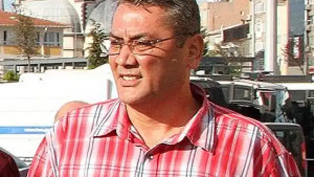 'Balyoz davası' hükümlüsü yurt dışına çıkarken yakalandı