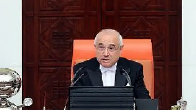 Frak giyme zorunluluğu kalkıyor